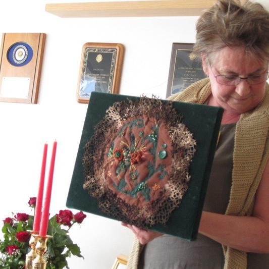 ...og annað hér....