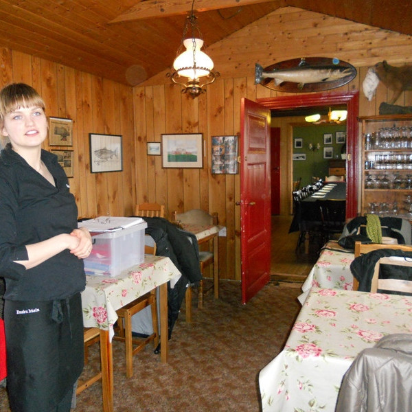 Anna Dröfn Sigurjónsdóttir að segja frá Ensku húsunum