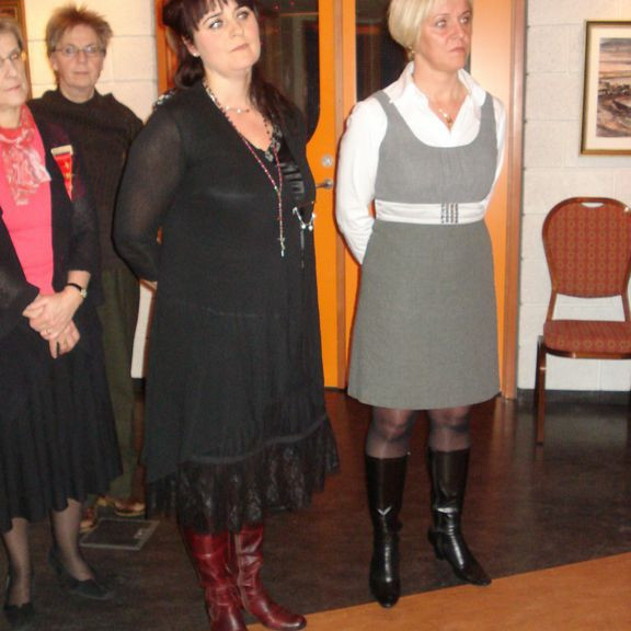 Tvær félagskonur teknar inn á jólafundi