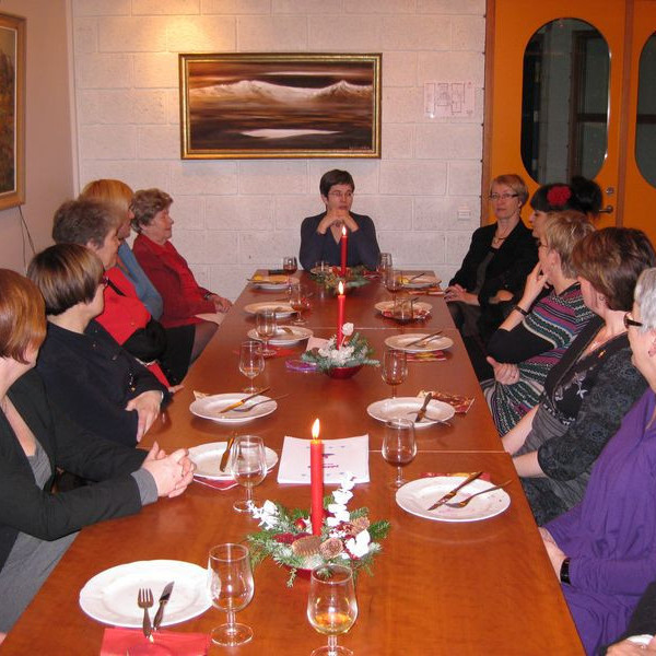 Allar að verða sadda og sælar!!