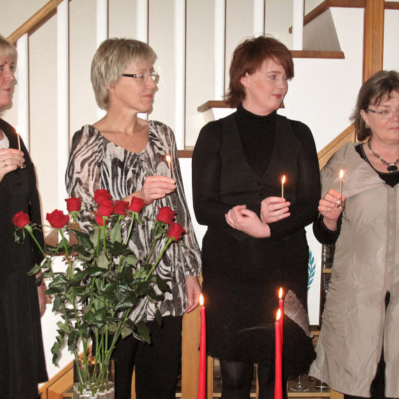 Þorbjörg, Geirþrúður, Brynja og Ása við vísluathöfnina