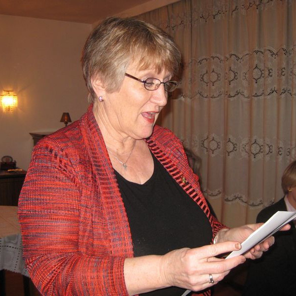 Ingibjörg flytur orð til umhugsunar.