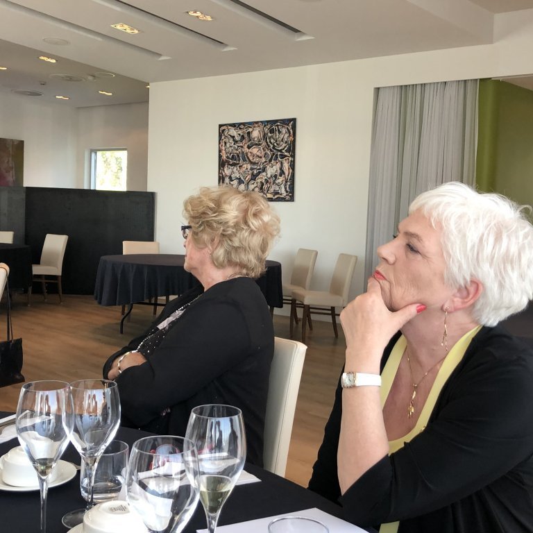 Ingibjörg Einarsdóttir og Sigríður Jónsdóttir