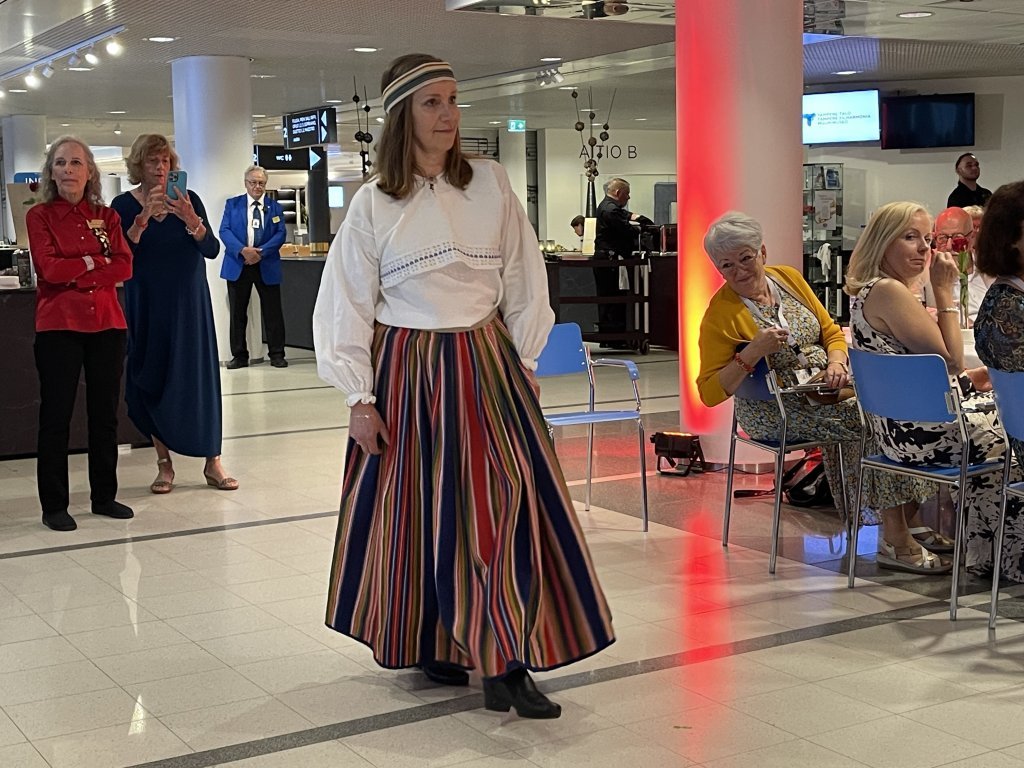 Skemmtiatriði á Grand dinner