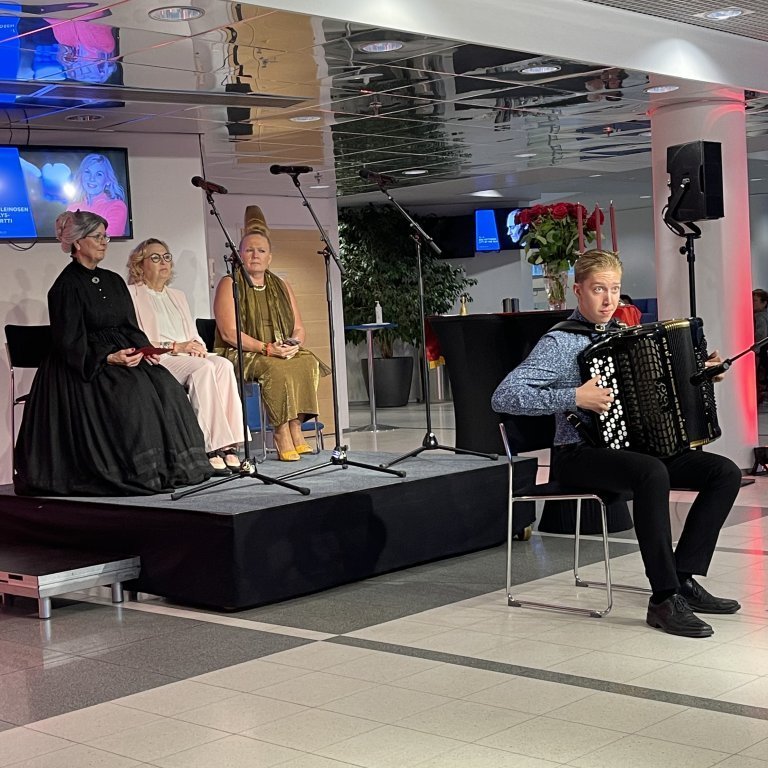 Skemmtiatriði á Grand dinner