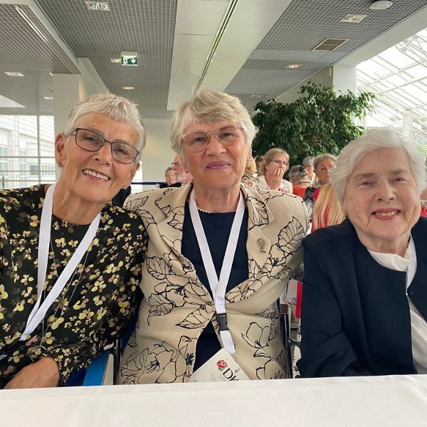 Eygló Björnsdóttir, Sigrún Jóhannesdóttir og Sjöfn Sigurbjörnsdóttir