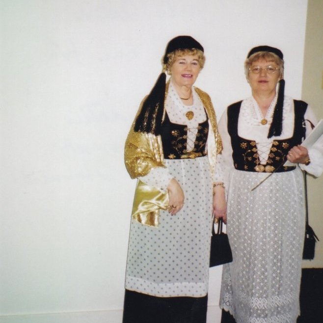 Áslaug Brynjólfsdóttir landssambandsforseti og Sigrún Klara Hannesdóttir Evrópuforseti