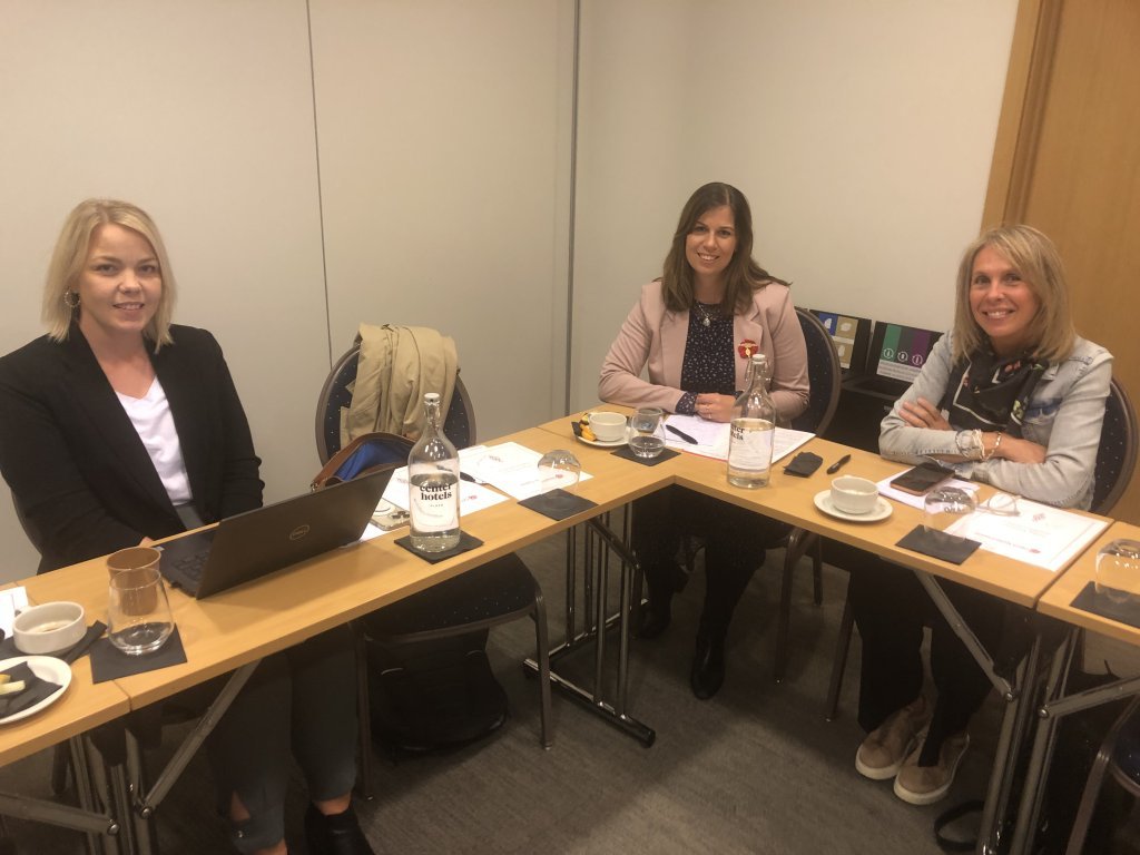 Hrefna Sigurjónsdóttir, Gammadeild, Aðalbjörg Bragadóttir, Betadeild og Kristín Írene Valdimarsdóttir, Mýdeild