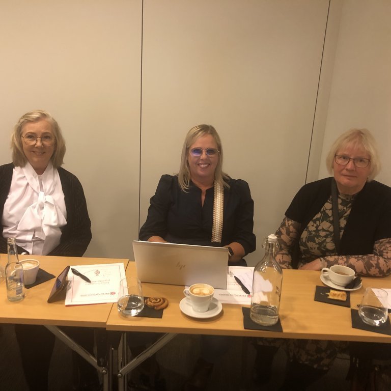 Steingerður Kristjánsdóttir, Lambdadeild, Kristín Helgadóttir, Þetadeild og Þorgerður Ásdís Jóhannesdóttir, Nýdeild