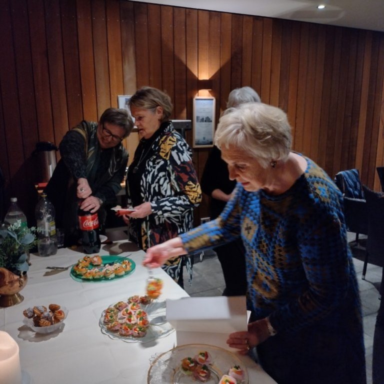 img_20230124_204025234_hdr