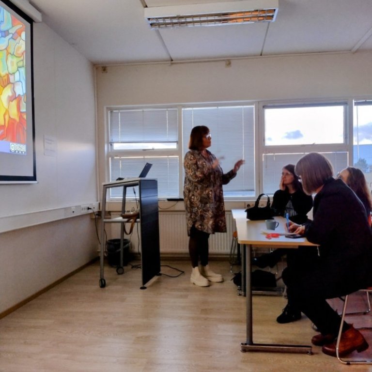 img_20230307_190707244_hdr2