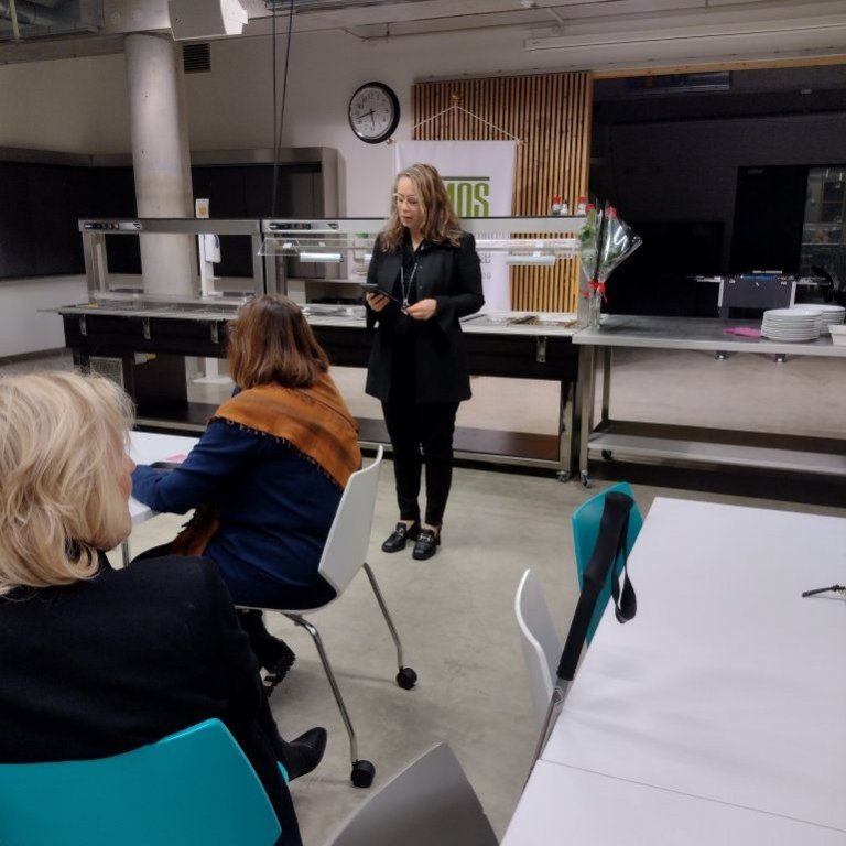 img_20231106_174254286