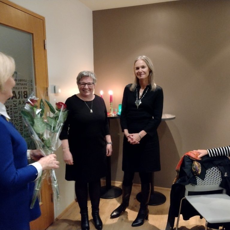 img_20221109_195805137