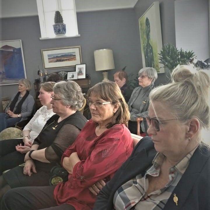 55925712_387674028451979_679526030238547968_n-2