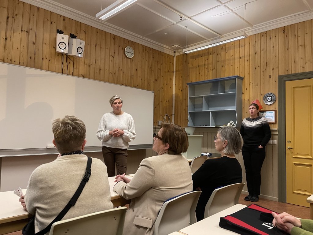 Ingibjörg Magnúsd. íþróttakennari í MA segir okkur frá svefnrannsókn sem framkvæmd var í MA