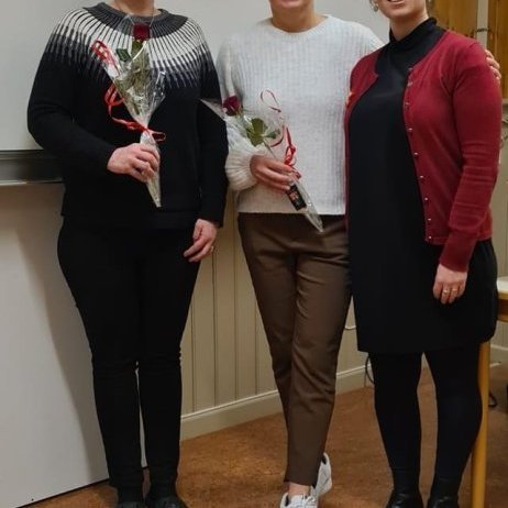 Kristín Viðarsd., Ingibjörg Magnúsd. íþróttakennari í MA og Aðalbjörg Bragad. formaður Beta