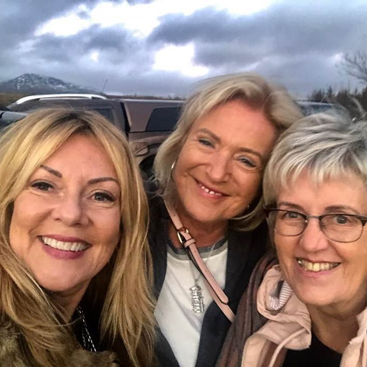 44742659_102145984612