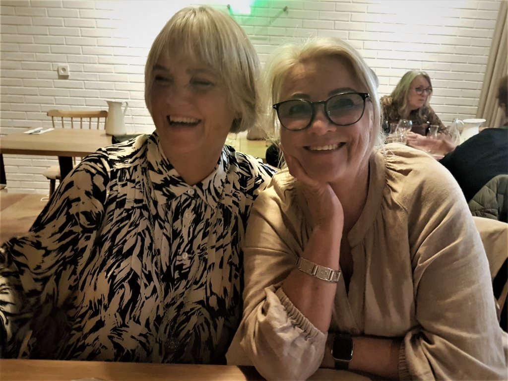 Erna og Guðríður formaður.