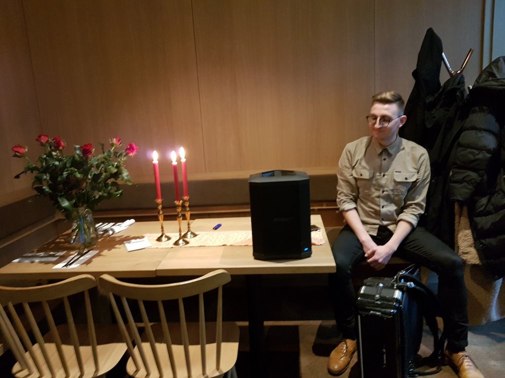 Halldór Smárason spilar nútímaverk af plötu sinni.