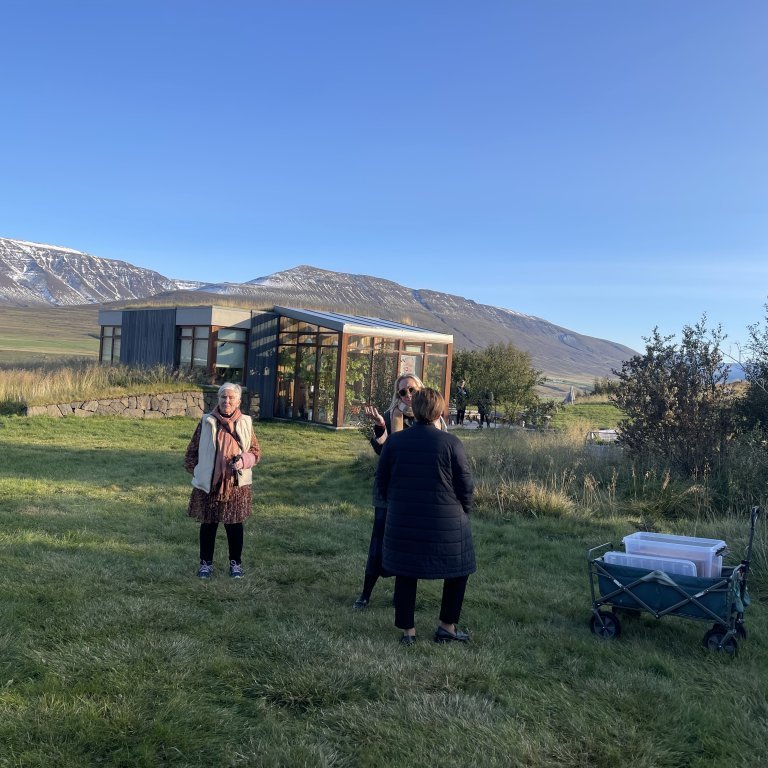 Hjá Höddu (Guðrúnu Bjarnadóttur) í Dyngjunni listhús