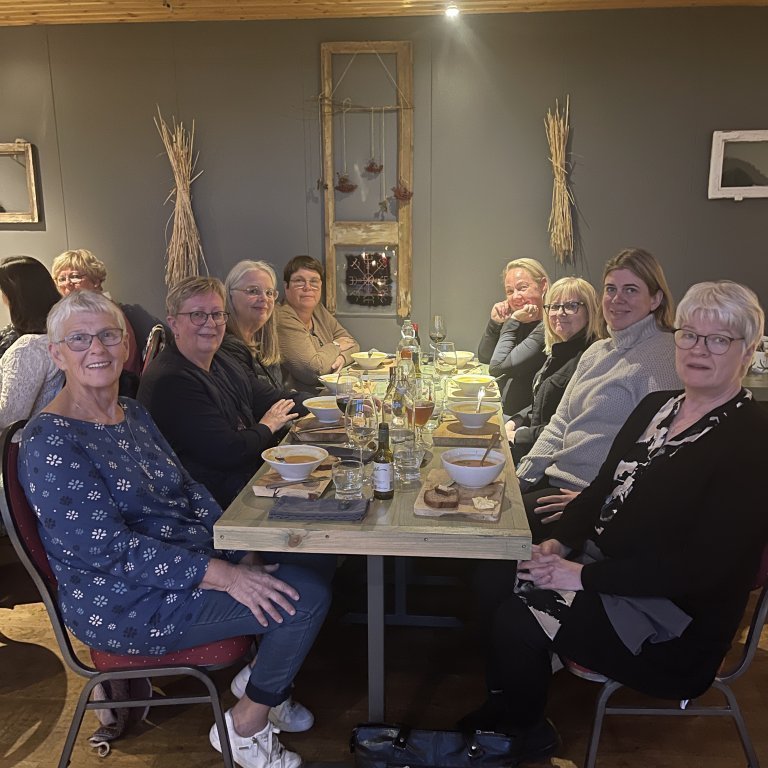 Kvöldverður á Lamb Inn