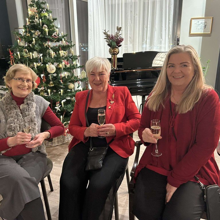 Gammasystur á jólafundi 2024