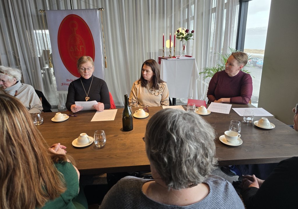 Ásgerður, Harpa og Margrét G.