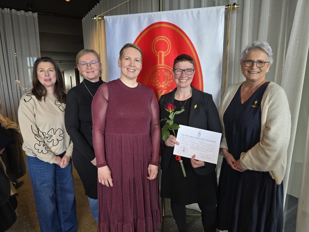 Stjórn Epsilondeildar auk Hrundar og Kristjönu. 