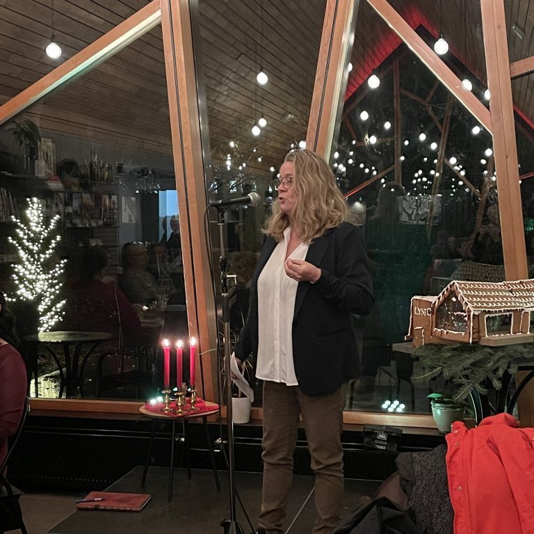 f4a21ba3-f332-4478-9df6-49e17679138c