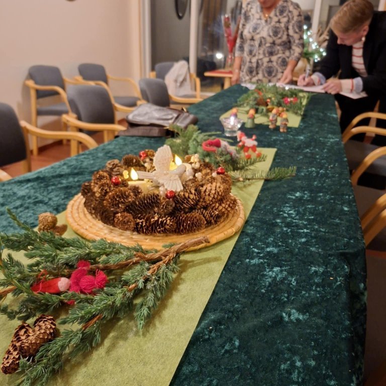 c28b5ae9-abc1-4fdc-ac77-13d191914fcf