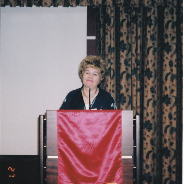 Áslaug Brynjólfsdóttir, Alfadeild