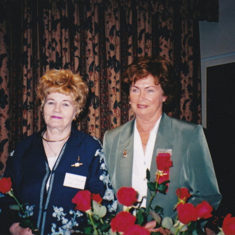 Áslaug Brynjólfsdóttir, Alfadeild og Sigríður Jónsdóttir, Gammadeild