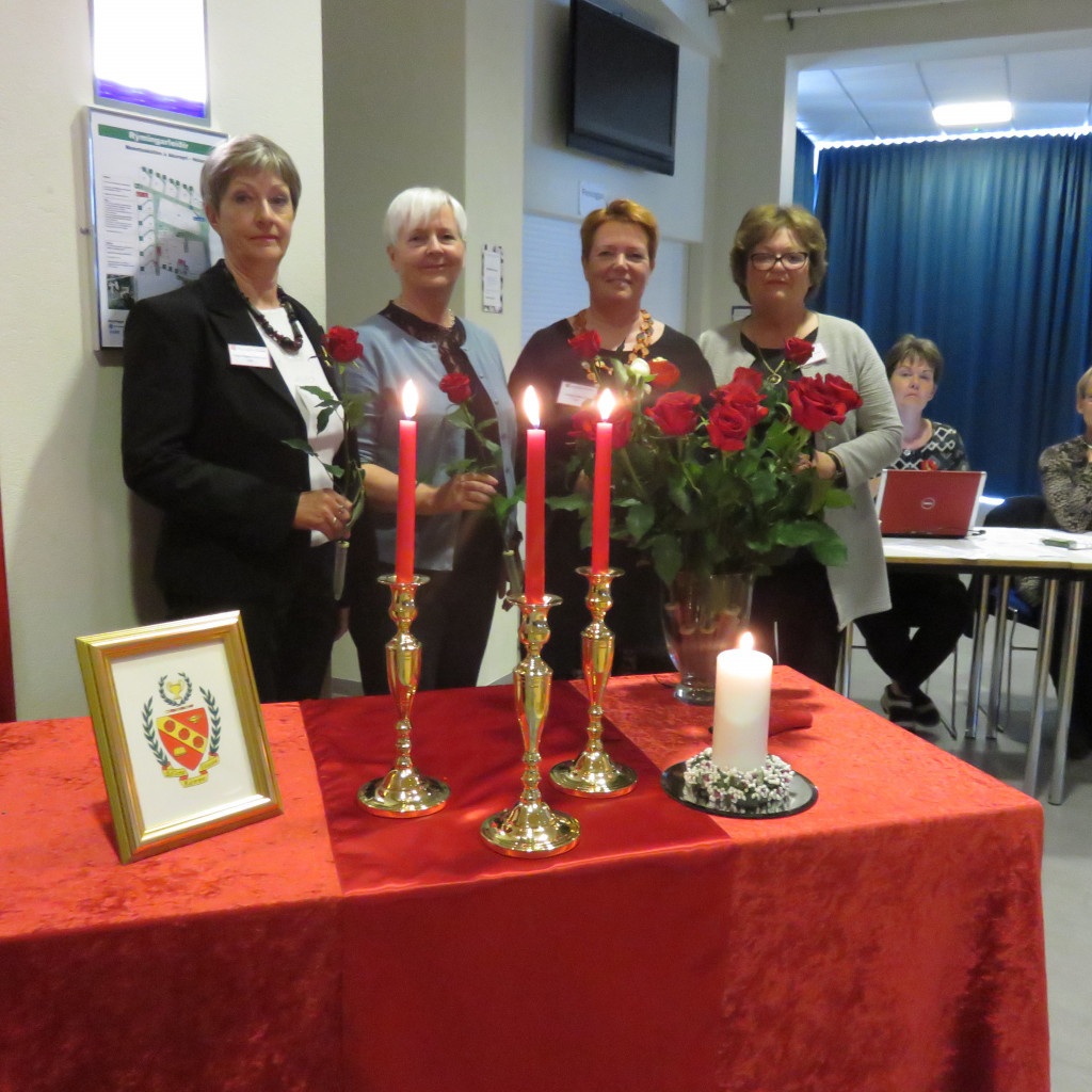 Stjórn landssambands 2017–2019: Helga M. Steinsson Zeta, Ingibjörg Elsa Guðmundsd. Alfa, Jóna Benediktsd. Iota verðandi landssambandsforseti og Helga Halldórsdóttir Gamma.