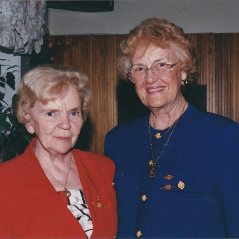 Sigríður Valgeirsdóttir, Alfadeild og Irene Murphy alþjóðaforseti