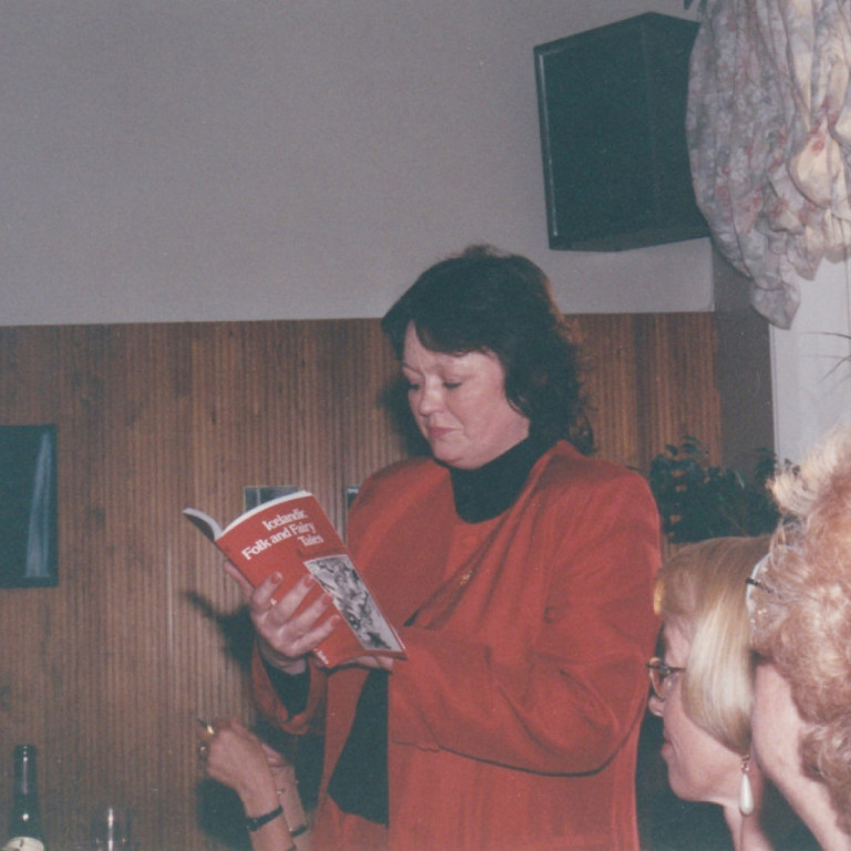 Helga G. Halldórsdóttir, Gammadeild (fyrrverandi Epsilon)