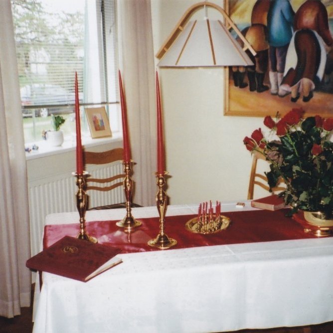 Lokafundur 7. maí á heimili Maríu Steingrímsdóttur. Vígsluborðið - inntaka Önnu Jóhannesdóttur