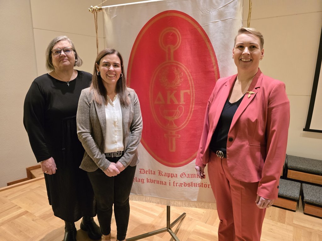 Undirbúningsnefndin: Sigríður Munda, Soffía og Margrét. Á myndina vantar Guðríði.