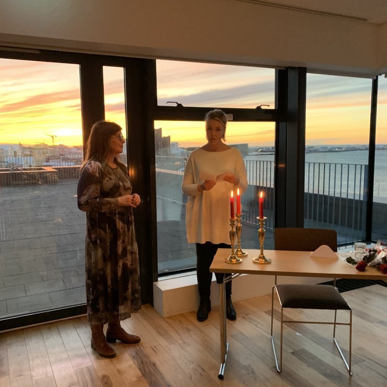 Björk Einisdóttir og Hrefna Sigurjónsdóttir