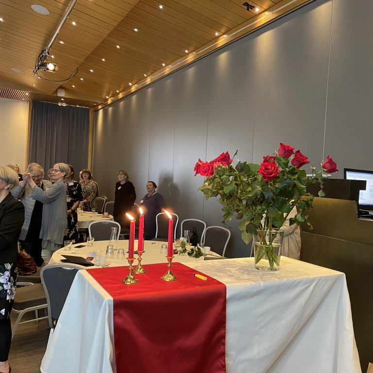 5775df1b-de9b-4674-9772-72dd9218f348