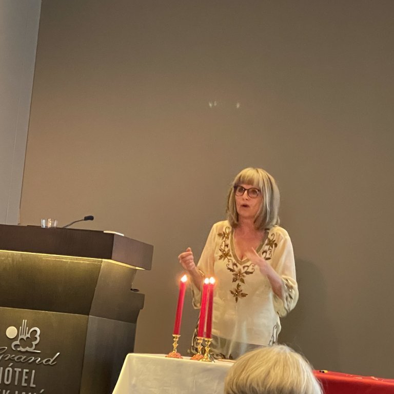 5d84566f-d772-491c-ae5a-c5b9301b708d