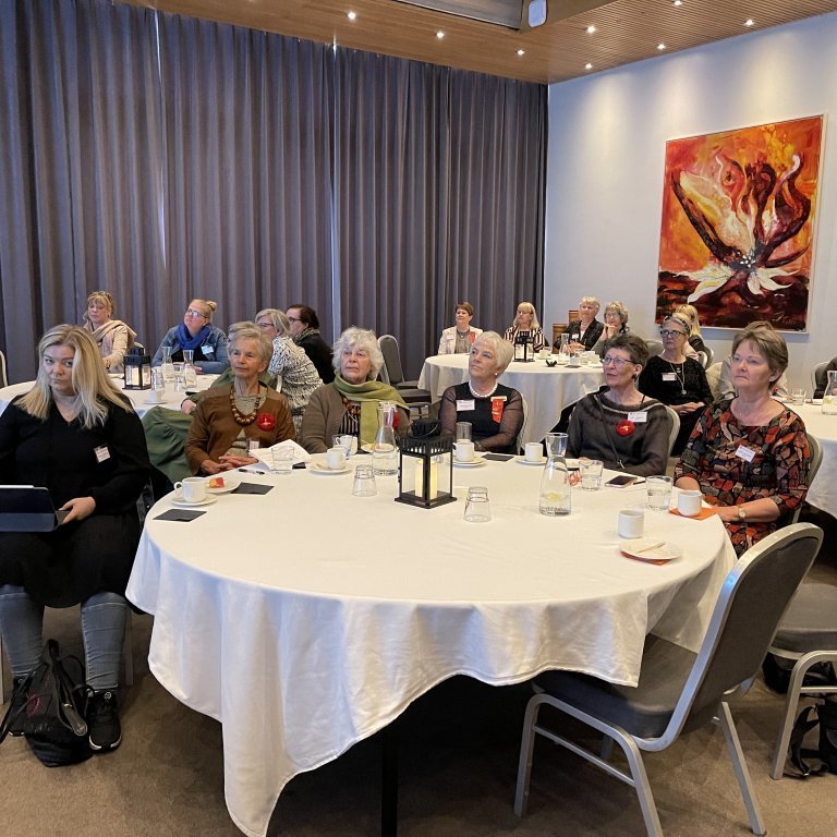 630228ee-5b67-46c3-8eb5-d071fcb86292