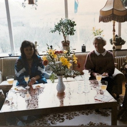 Frá vinstri: ?, Helga Halldórsdóttir formaður Epsilondeildar, Margrét Gunnarsdóttir Schram Alfadeild, Sjöfn Sigurbjörnsdóttir Alfadeild.