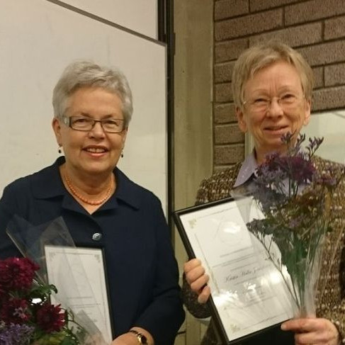 Þær hlutu heiðursviðurkenningu stærðfræðifélagsins