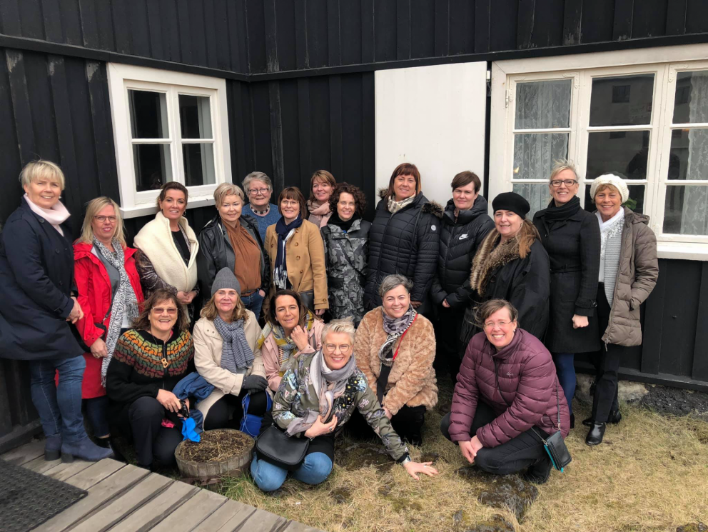 Þetasystur heimsækja Epsilonsystur