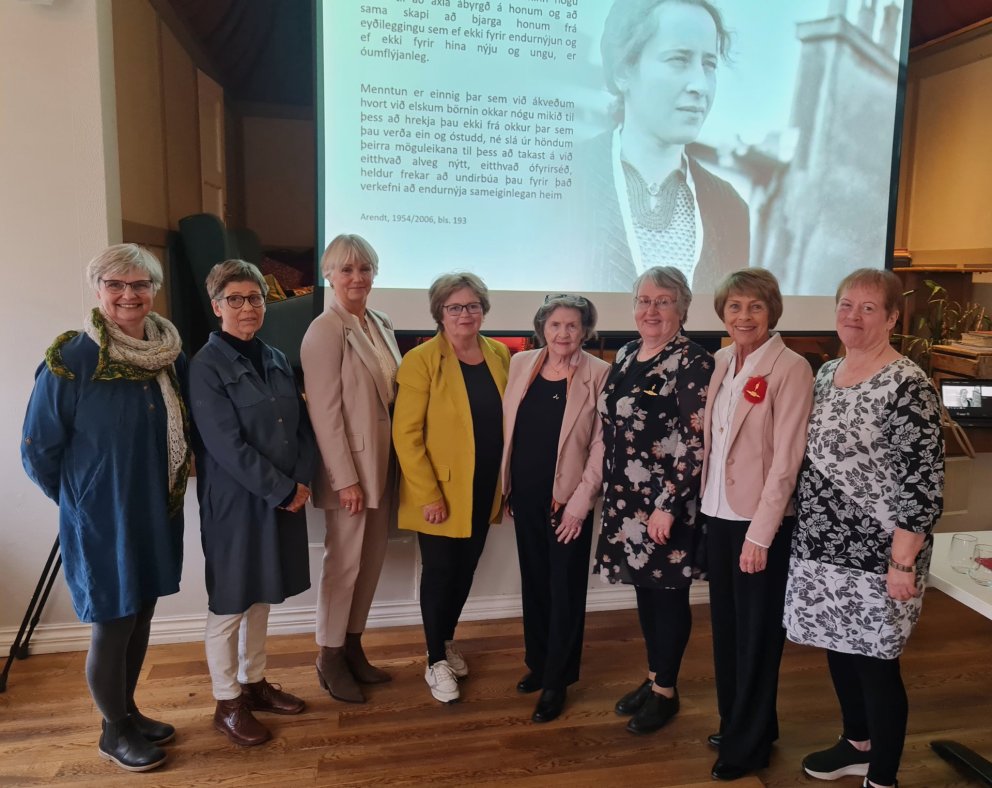 Stofnfélagar Epsilon-deildar.