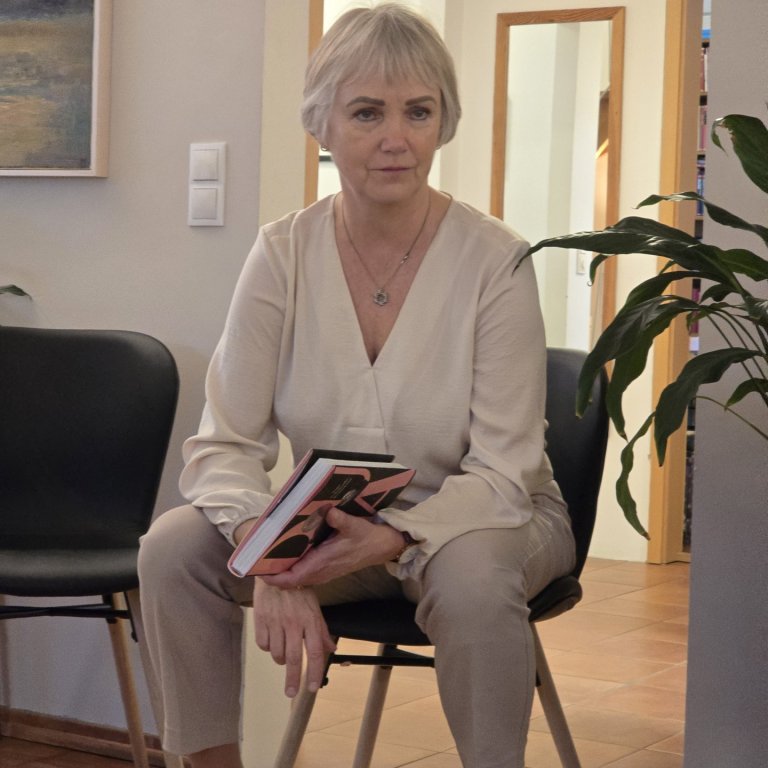 Bókafundur í Laugarskarði 18.1.2025