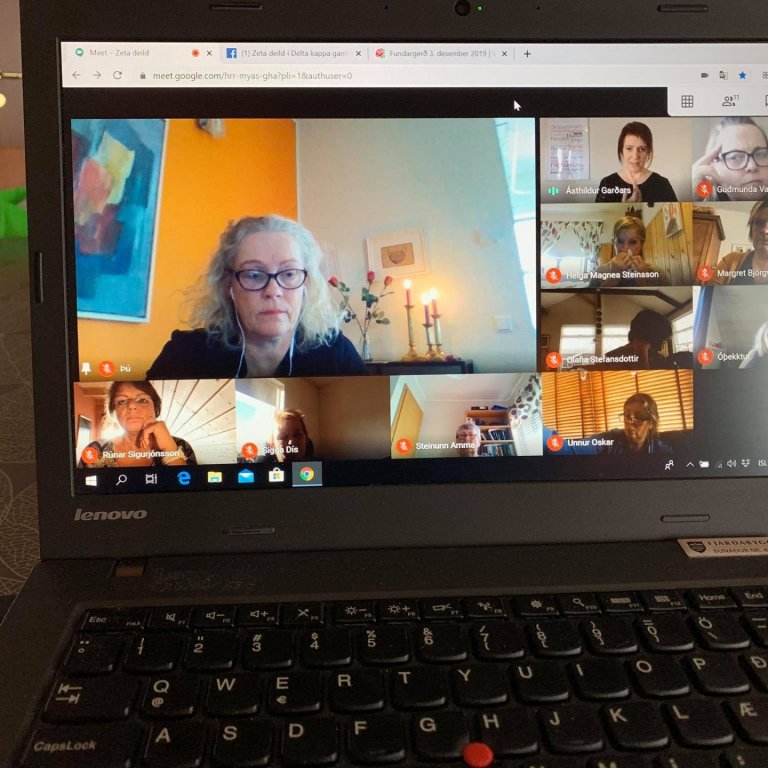 Fjarfundur í zetadeild 15. apríl 2020.